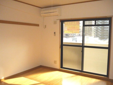 物件内観写真6　(居室)