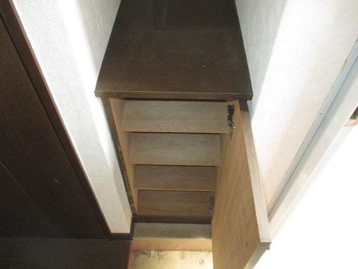 物件内観写真15　(靴箱)