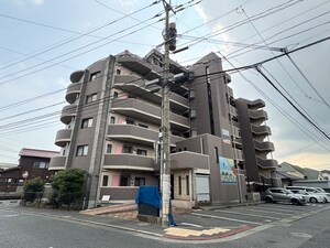 ラ・セーヌ　タイヨー外観写真