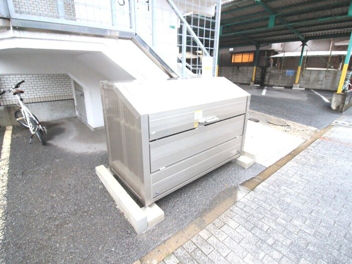 物件外観写真4　(建物設備)