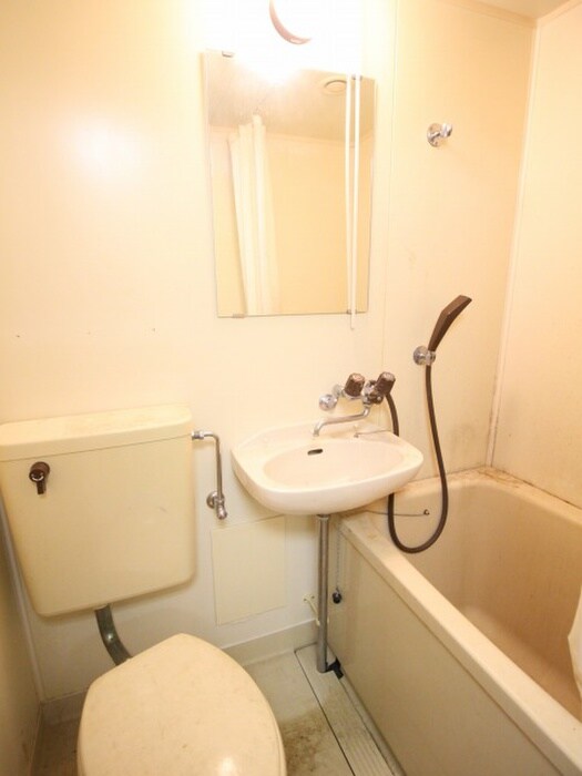 物件内観写真11　(洗面)