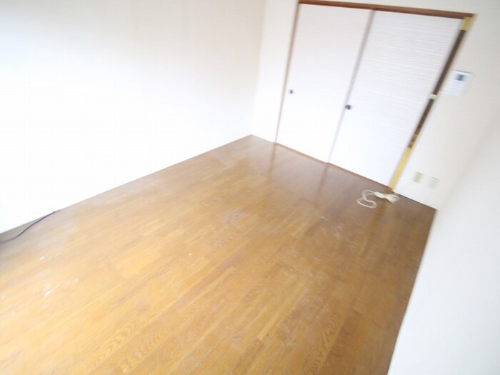 物件内観写真20　(居室)