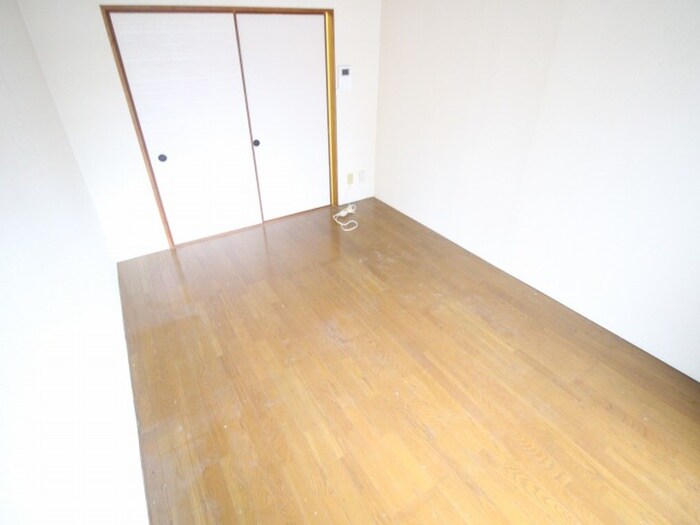 物件内観写真21　(居室)