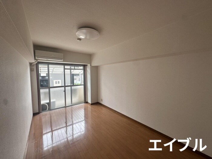 物件内観写真6　(居室)