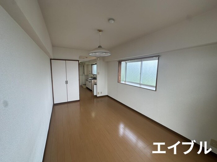 物件内観写真6　(居室)