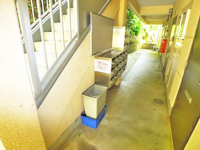 物件外観写真4　(建物設備)