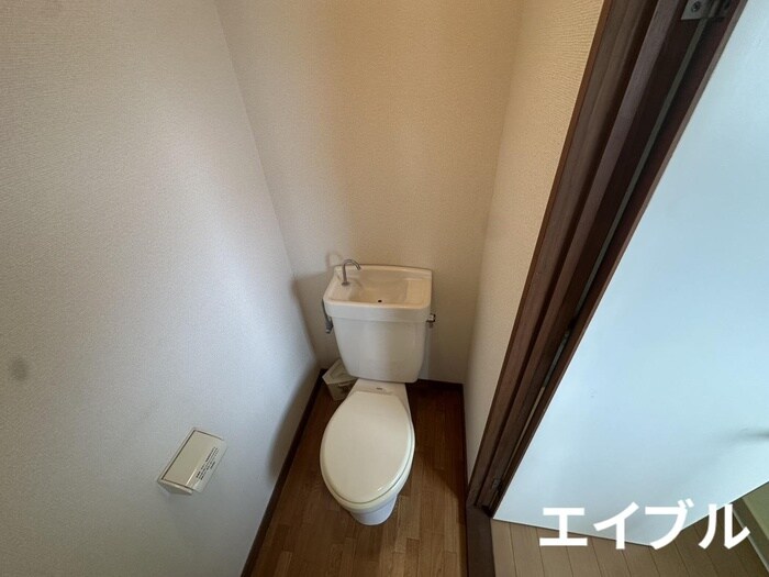 物件内観写真9　(トイレ)