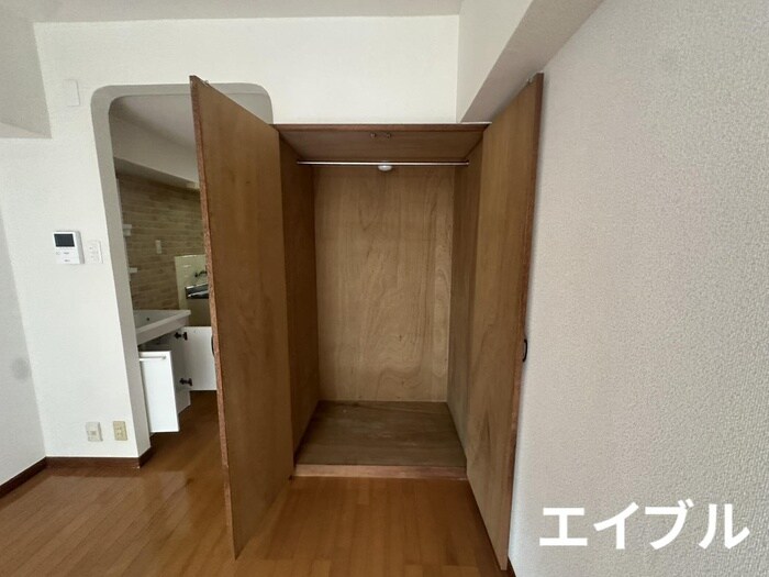 物件内観写真11　(収納)