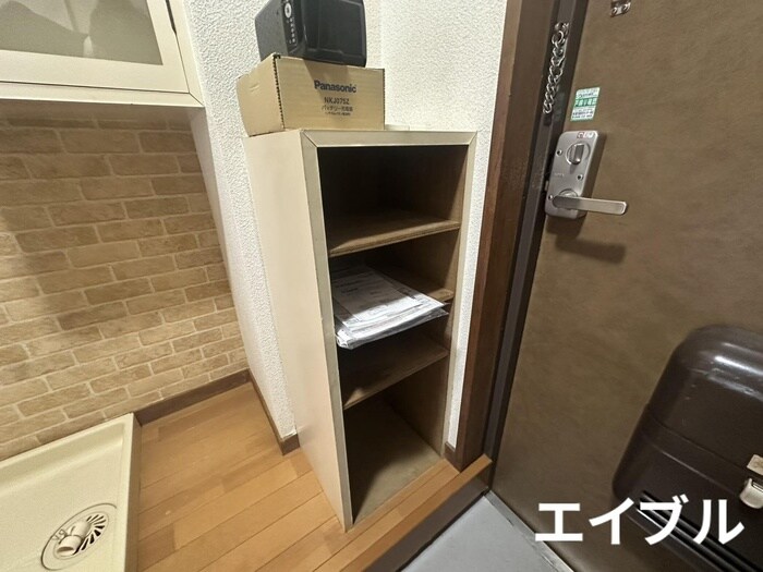 物件内観写真13　(靴箱)