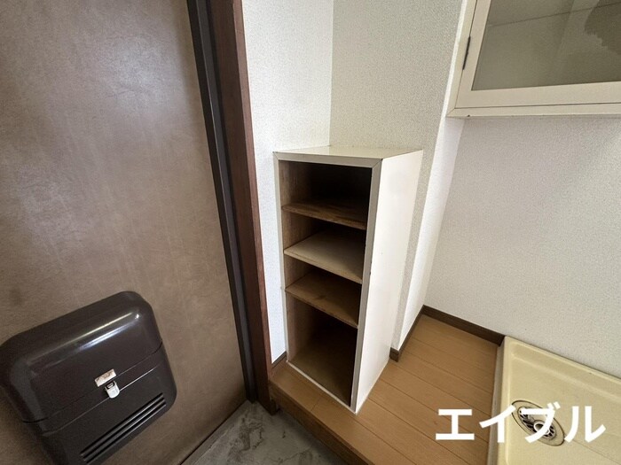 物件内観写真14　(靴箱)