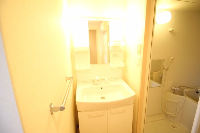 物件内観写真11　(洗面)