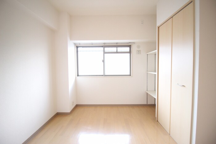 物件内観写真21　(居室)