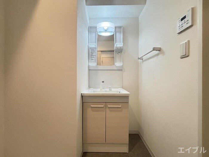 物件内観写真12　(洗面)