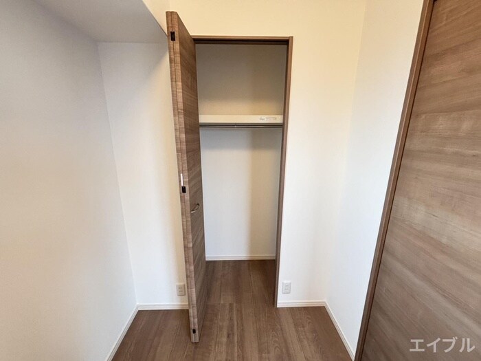 物件内観写真12　(収納)