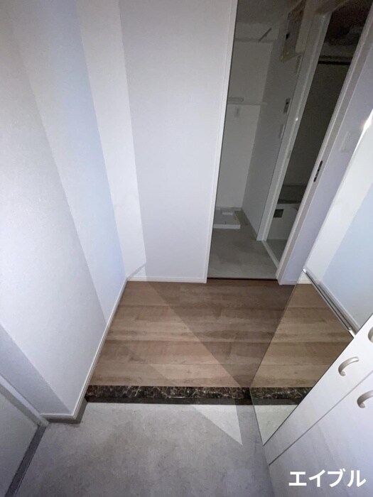物件内観写真20　(玄関)