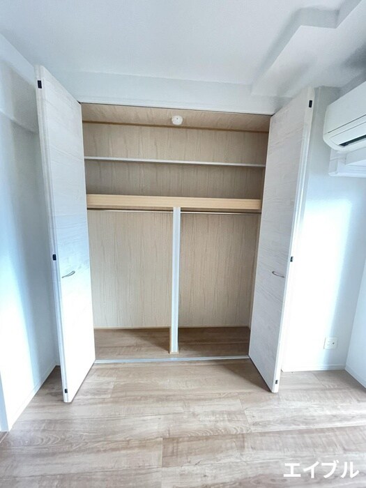 物件内観写真21　(収納)