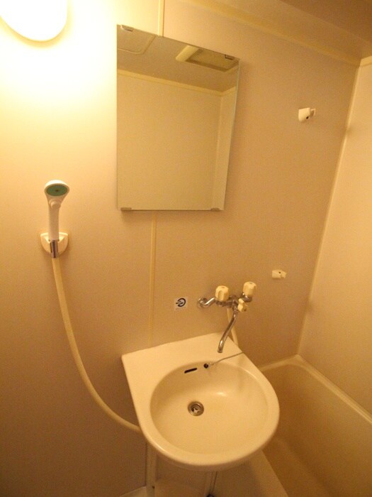 物件内観写真11　(洗面)