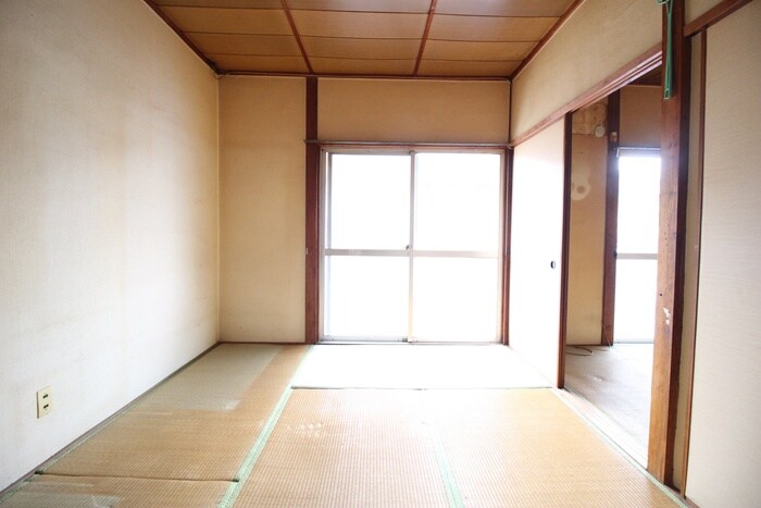 物件内観写真8　(居室)