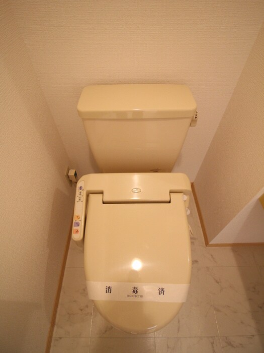 物件内観写真11　(トイレ)