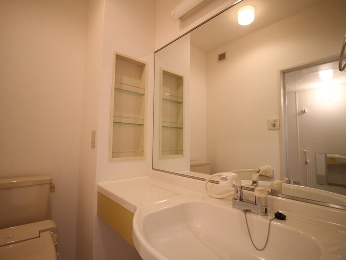 物件内観写真12　(洗面)