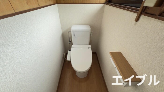 物件内観写真11　(トイレ)