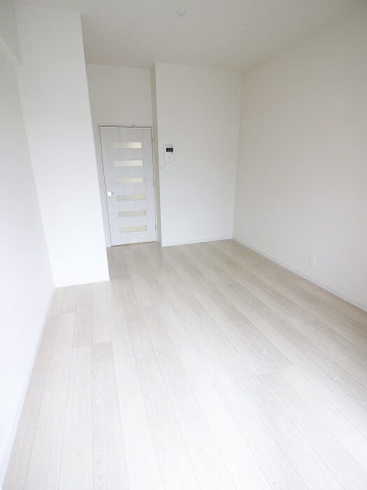 物件内観写真8　(内観写真)