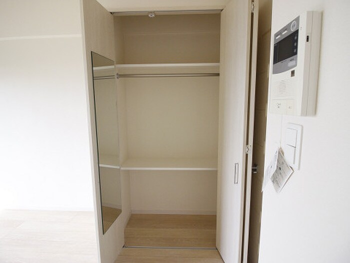 物件内観写真11　(収納)