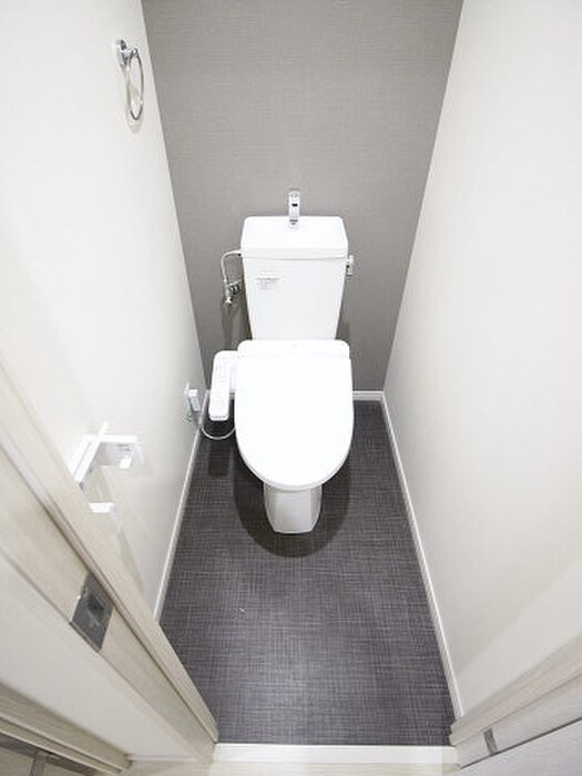 物件内観写真12　(トイレ)