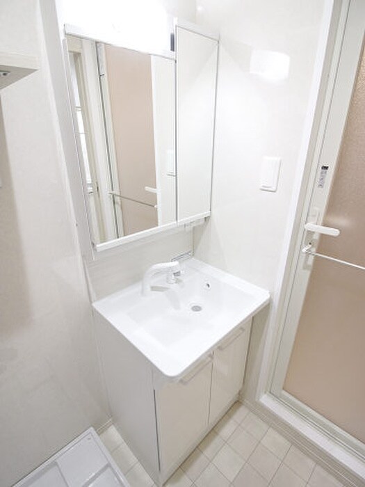 物件内観写真13　(洗面)