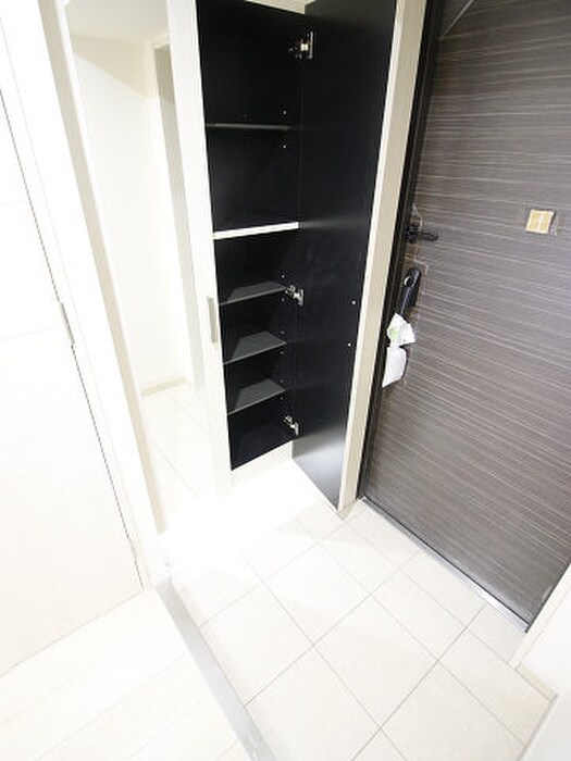 物件内観写真18　(靴箱)