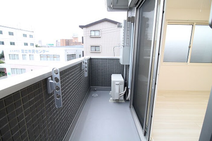 物件内観写真15　(ベランダ・バルコニー)