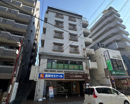 高石ビル外観写真