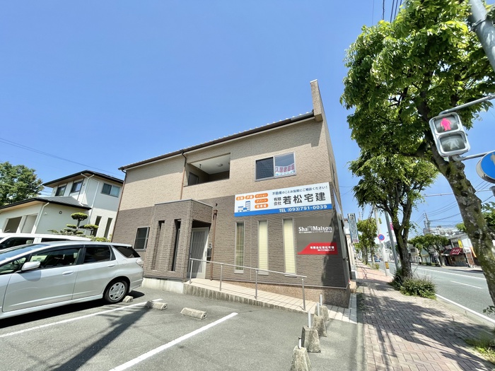 二島5丁目4番貸戸建