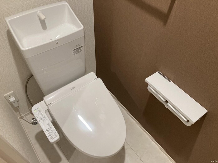 物件内観写真14　(トイレ)