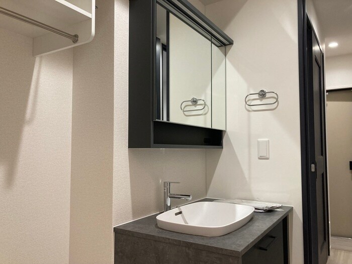 物件内観写真15　(洗面)