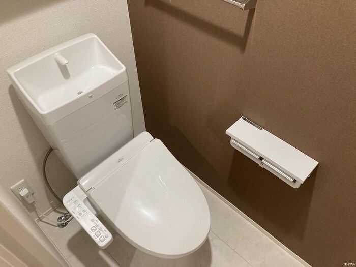 物件内観写真15　(トイレ)