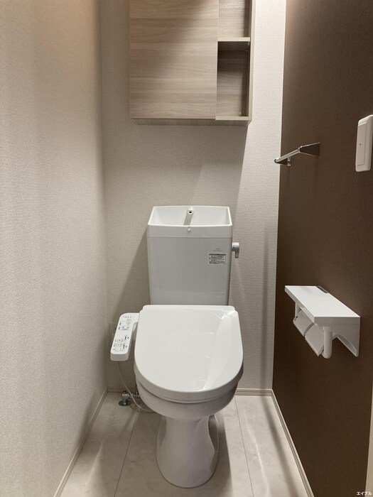 物件内観写真17　(トイレ)