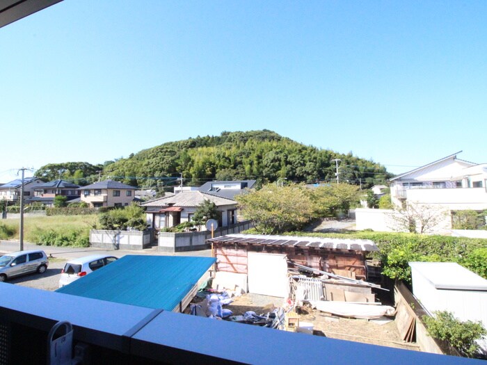 物件内観写真14　(室内からの展望)