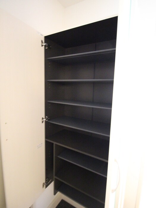 物件内観写真17　(靴箱)