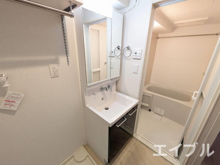 物件内観写真12　(洗面)