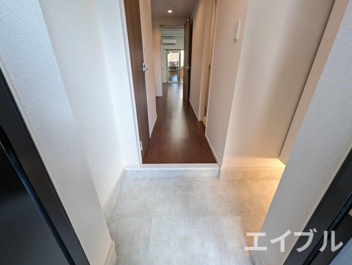 物件内観写真15　(玄関)