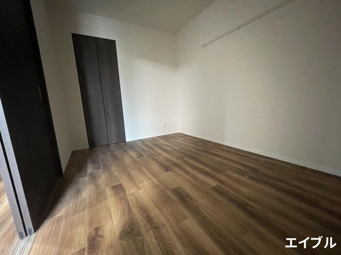 物件内観写真9　(居室)