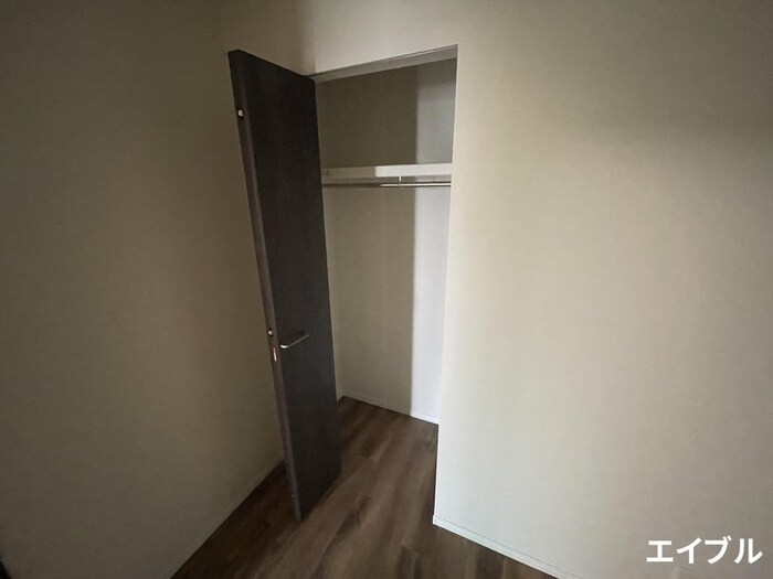 物件内観写真10　(収納)