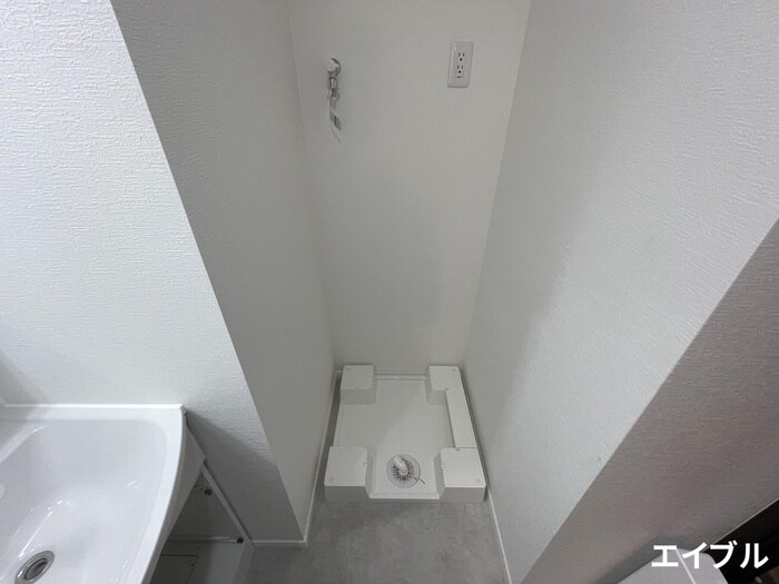 物件内観写真14　(洗濯機置場)