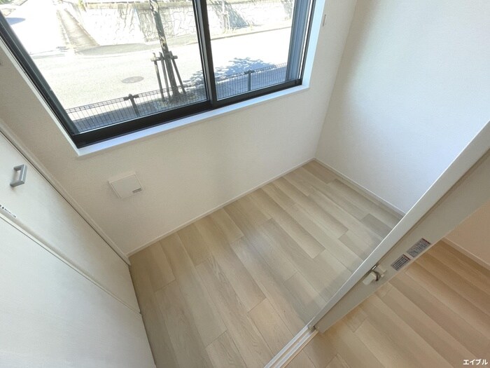 物件内観写真9　(居室)