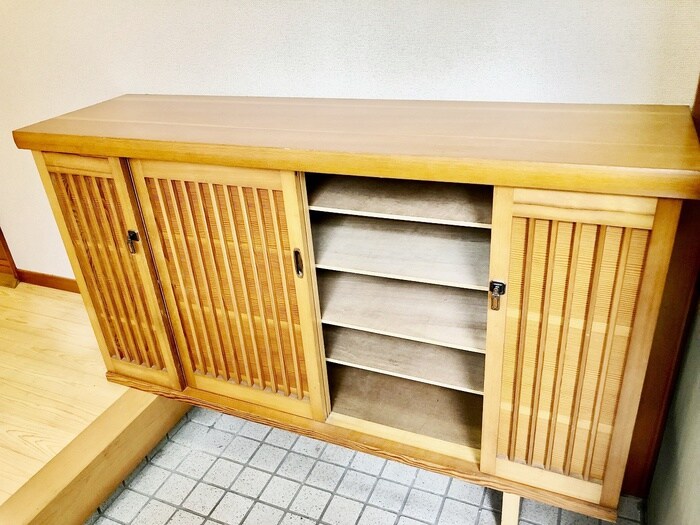 物件内観写真5　(靴箱)