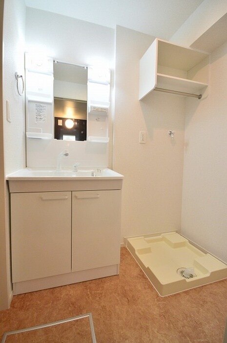 物件内観写真13　(洗面)