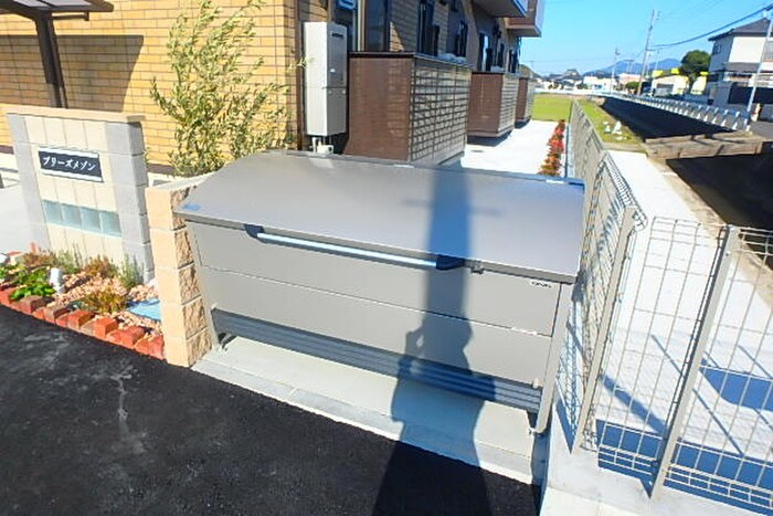 物件外観写真2　(建物設備)