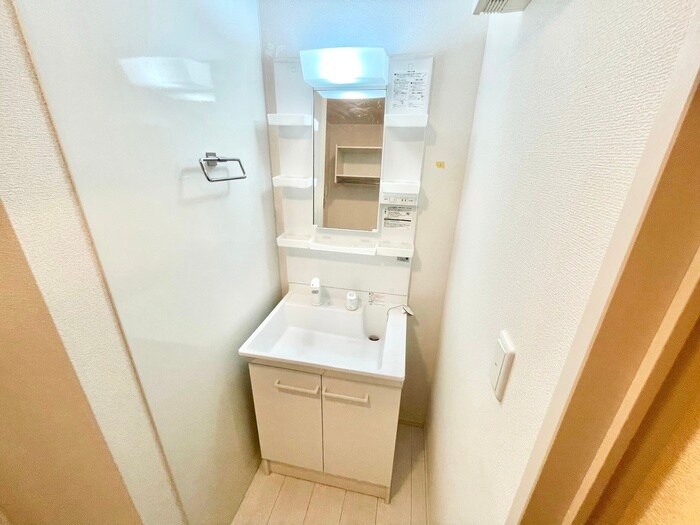 物件内観写真10　(洗面)