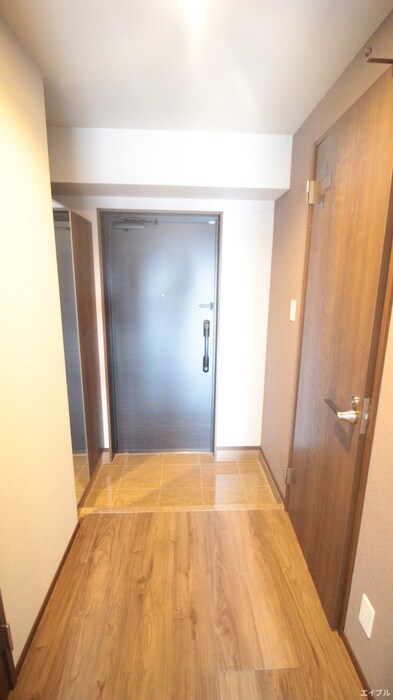 物件内観写真20　(玄関)